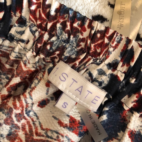 1. State Printed Mini Skirt - Picture 4 of 5